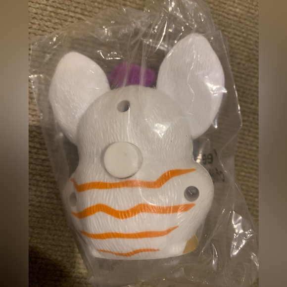 Furby Toy from Burger King - Picture 3 of 5